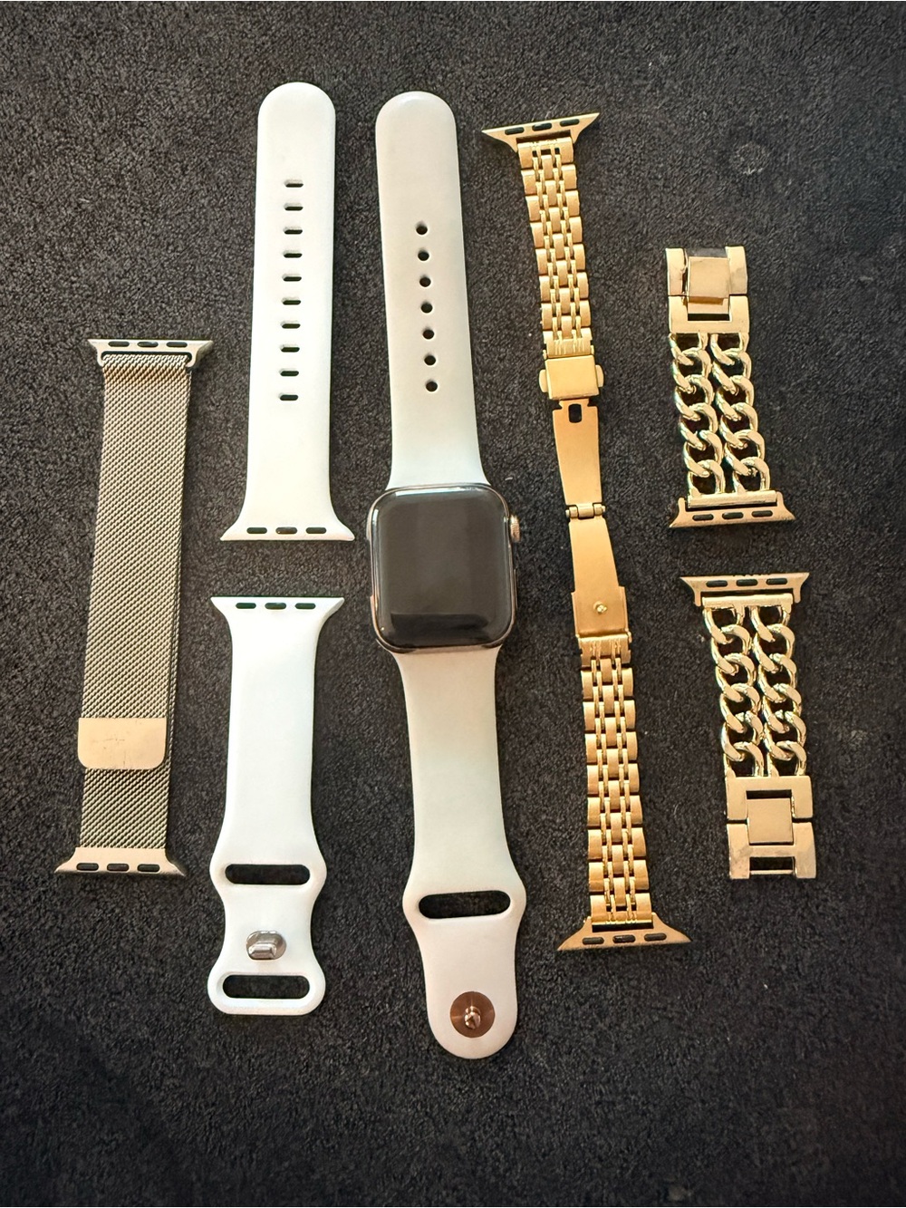 Apple Watch Series 4. Gold Titanium. 40MM - Picture 1 of 4